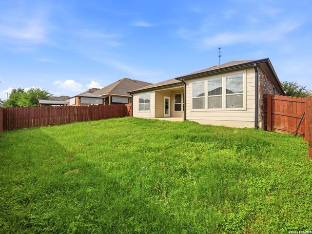 27443 Camino, Boerne, TX 78015