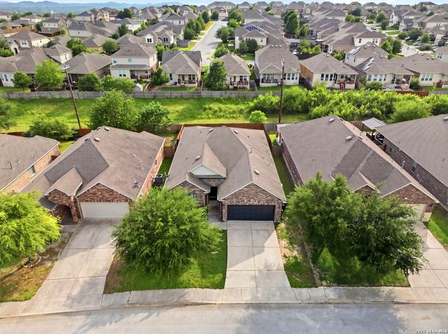 27443 Camino, Boerne, TX 78015
