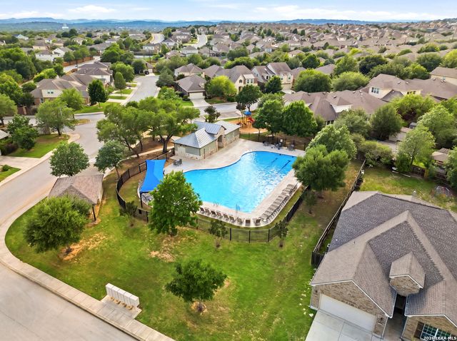 27443 Camino, Boerne, TX 78015