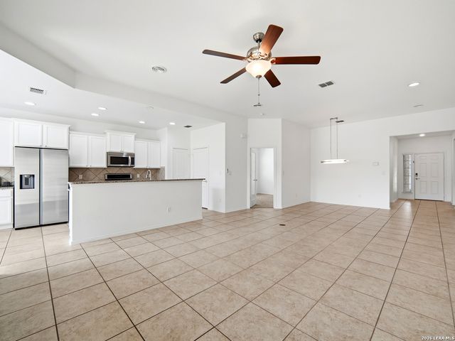27443 Camino, Boerne, TX 78015