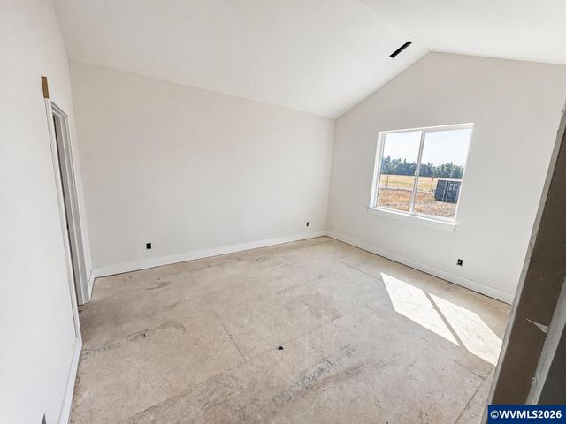 848 W Grant St, Carlton, OR 97111