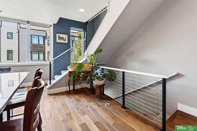 1207 S 10 Court, Omaha, NE 68108