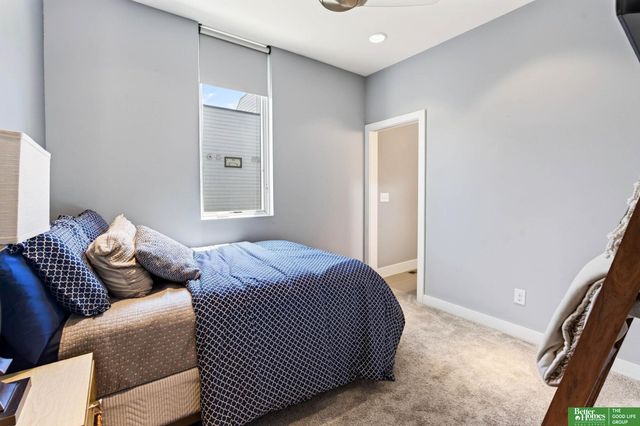 1207 S 10 Court, Omaha, NE 68108