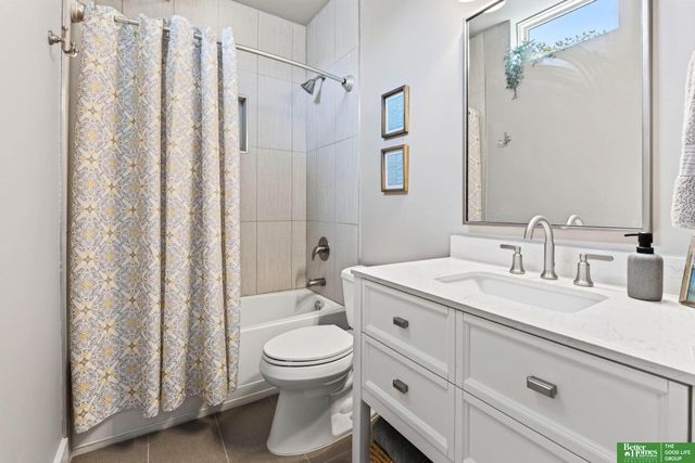 1207 S 10 Court, Omaha, NE 68108