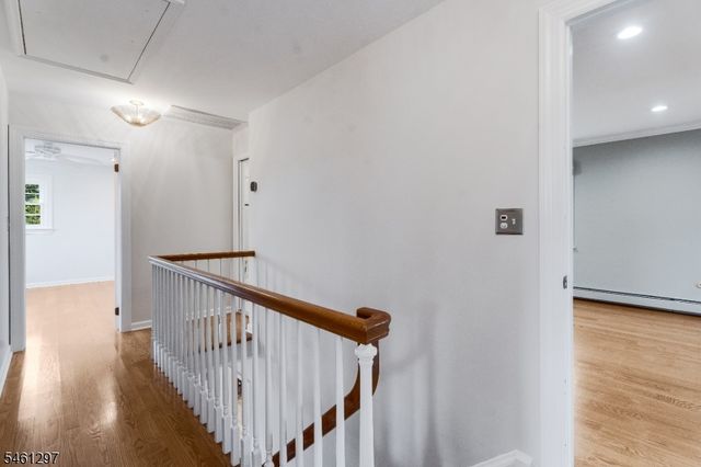 24 Pottersville Rd, Peapack Gladstone Boro, NJ 07934