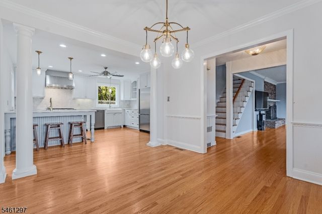 24 Pottersville Rd, Peapack Gladstone Boro, NJ 07934
