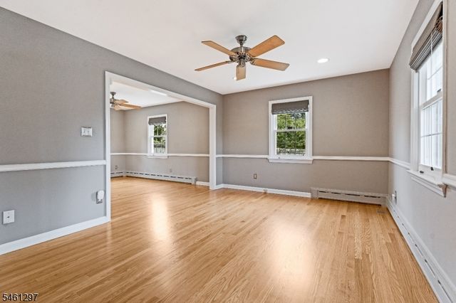 24 Pottersville Rd, Peapack Gladstone Boro, NJ 07934