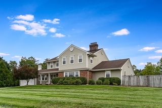 24 Pottersville Rd, Peapack Gladstone Boro, NJ 07934