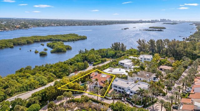 23 Sloans Curve Drive, Palm Beach, FL 33480