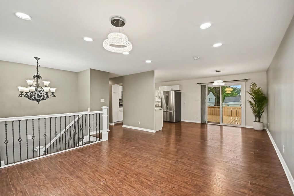 614 Oriole Drive, Streamwood, IL 60107 — photo 5