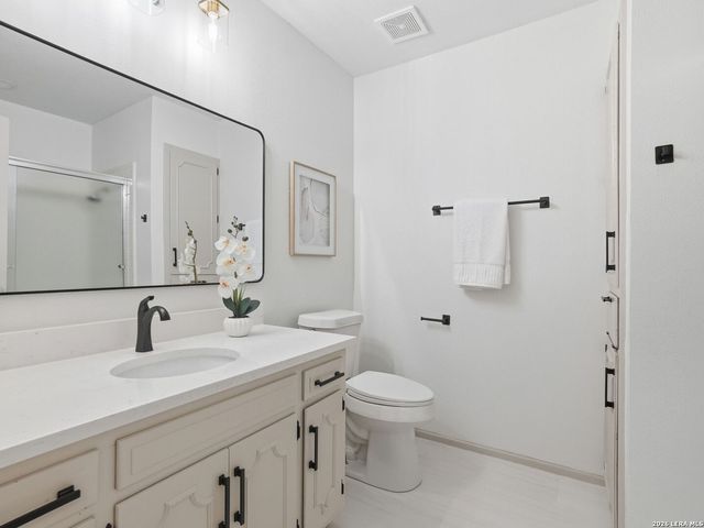 2803 Deer Ledge Street, San Antonio, TX 78230