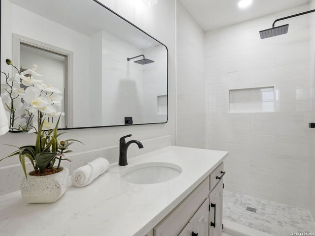 2803 Deer Ledge Street, San Antonio, TX 78230