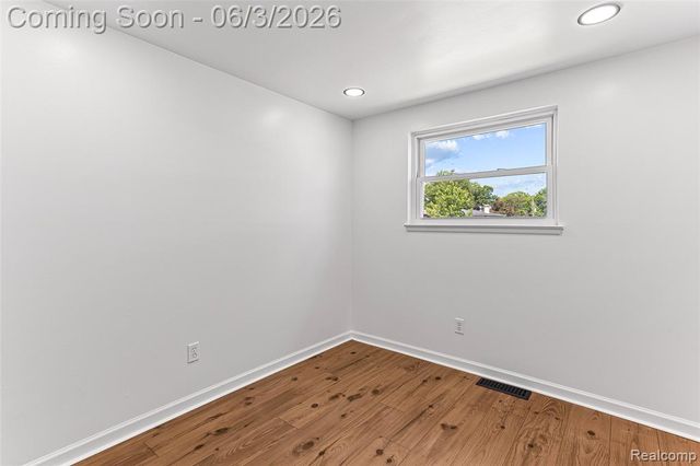 23319 Haig Street, Taylor, MI 48180