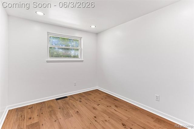 23319 Haig Street, Taylor, MI 48180