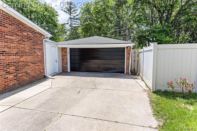 23319 Haig Street, Taylor, MI 48180