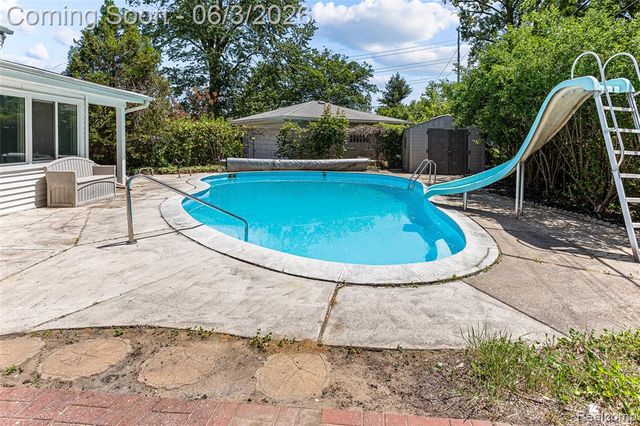 23319 Haig Street, Taylor, MI 48180