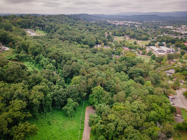 3200 16th Avenue, Chattanooga, TN 37407