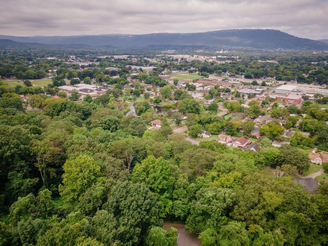 3200 16th Avenue, Chattanooga, TN 37407