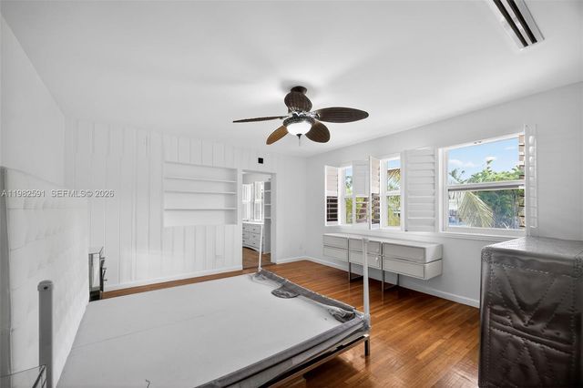 8651 NE 10th Ct, Miami, FL 33138