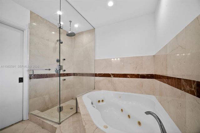 8651 NE 10th Ct, Miami, FL 33138