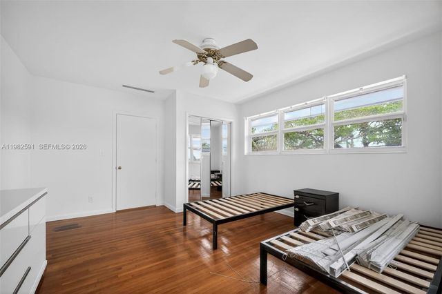 8651 NE 10th Ct, Miami, FL 33138