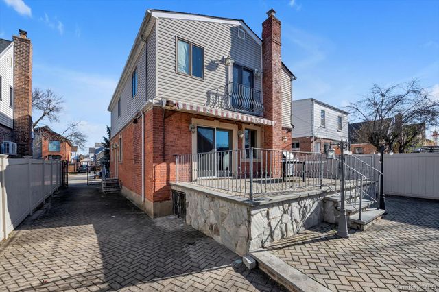 6954 180th Street, Fresh Meadows, NY 11365