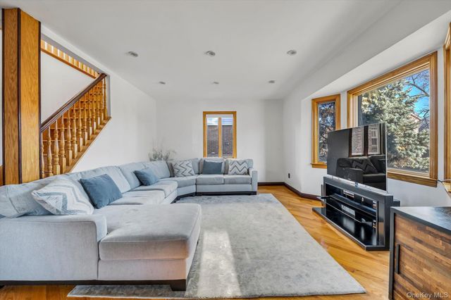 6954 180th Street, Fresh Meadows, NY 11365