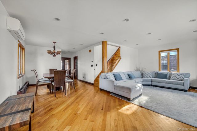 6954 180th Street, Fresh Meadows, NY 11365