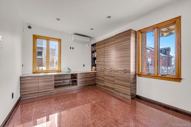 6954 180th Street, Fresh Meadows, NY 11365