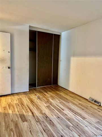 2 French Quarter, Belleville, IL 62223