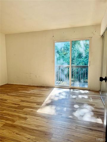 2 French Quarter, Belleville, IL 62223