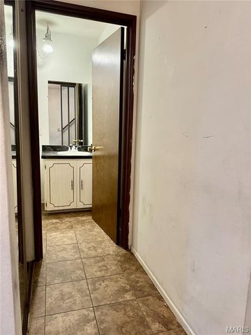 2 French Quarter, Belleville, IL 62223