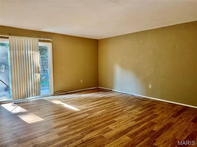 2 French Quarter, Belleville, IL 62223