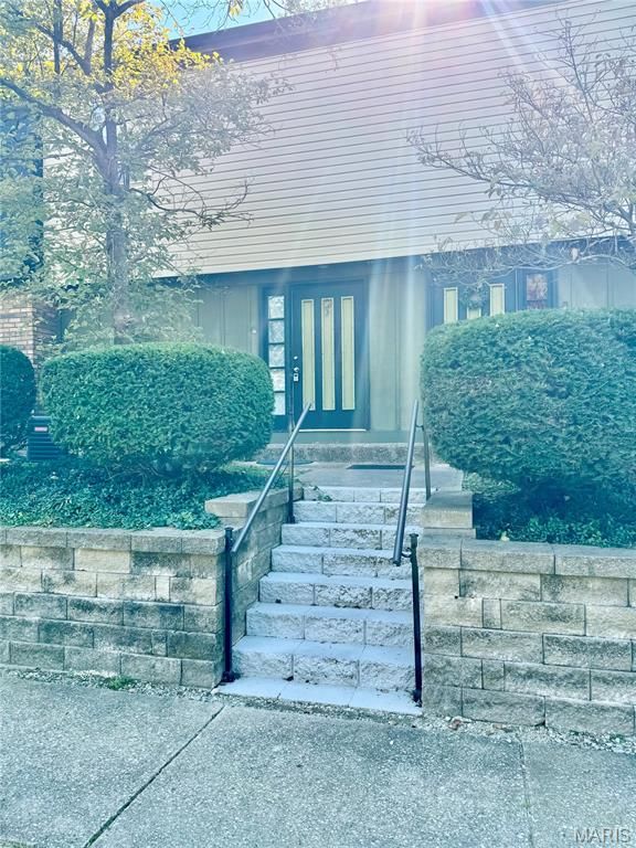 2 French Quarter, Belleville, IL 62223