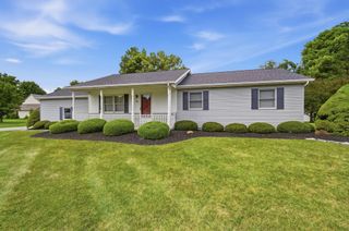 235 Timber Ridge Drive, Pickerington, OH 43147