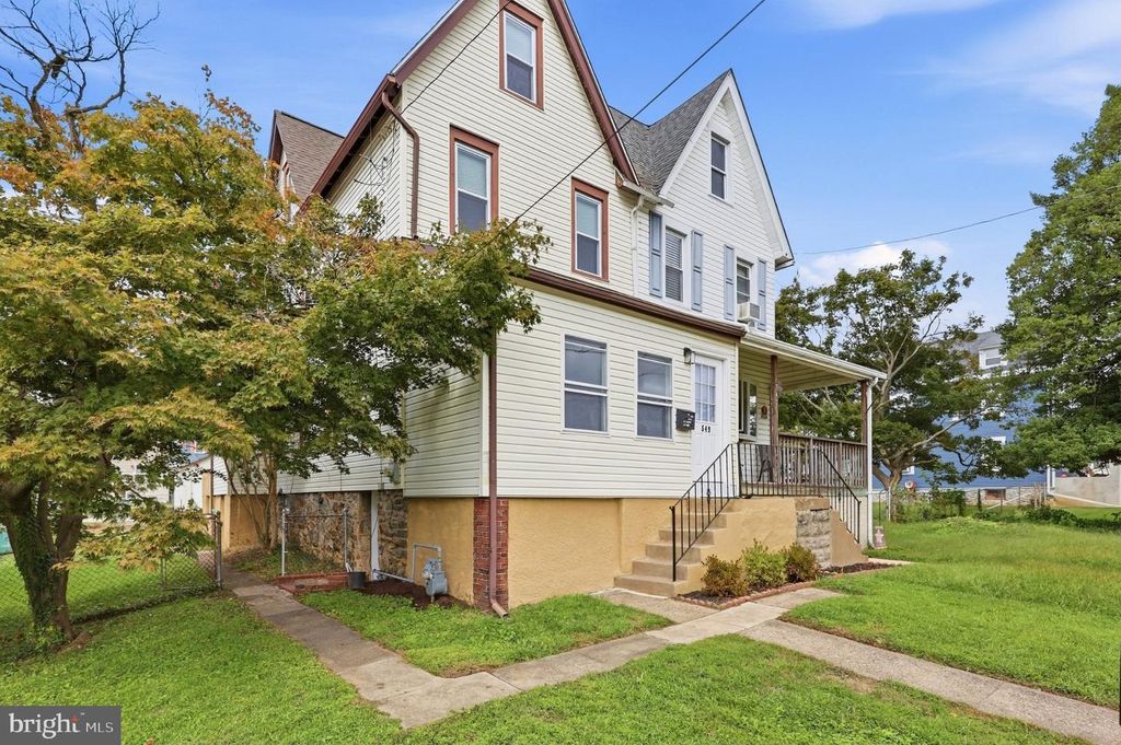549 DELAWARE AVE, Norwood, PA 19074 — photo 2