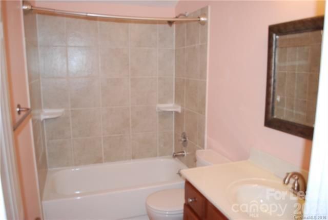 3229 Silver Pond Court, Charlotte, NC 28210