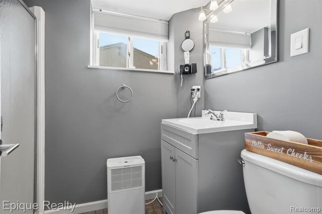 20413 Caniff Street, Clinton Township, MI 48035