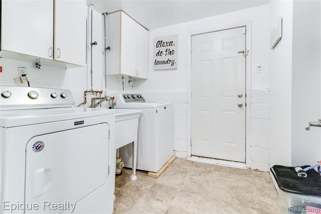 20413 Caniff Street, Clinton Township, MI 48035