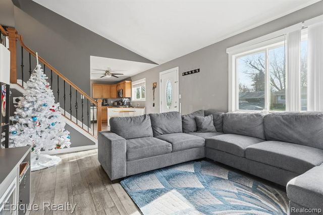 20413 Caniff Street, Clinton Township, MI 48035