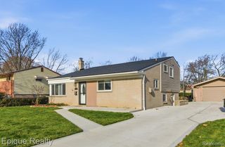 20413 Caniff Street, Clinton Township, MI 48035