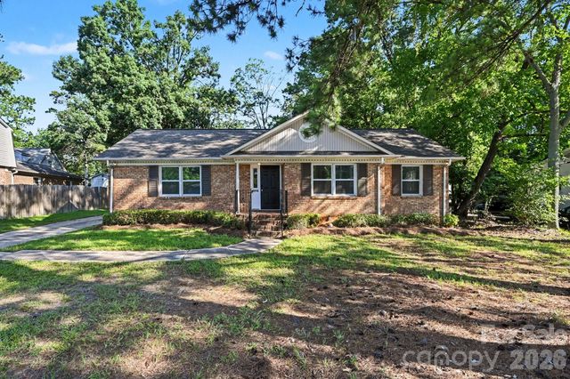 6915 Idlewild Road, Charlotte, NC 28212