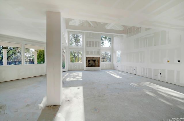 306 N Rolling Oaks Ln, San Antonio, TX 78253