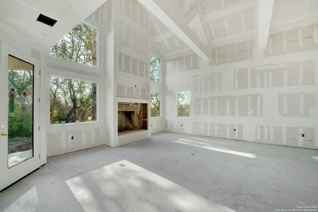 306 N Rolling Oaks Ln, San Antonio, TX 78253