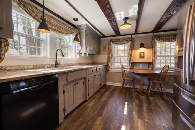 1533 Province Lake Road, Effingham, NH 03882