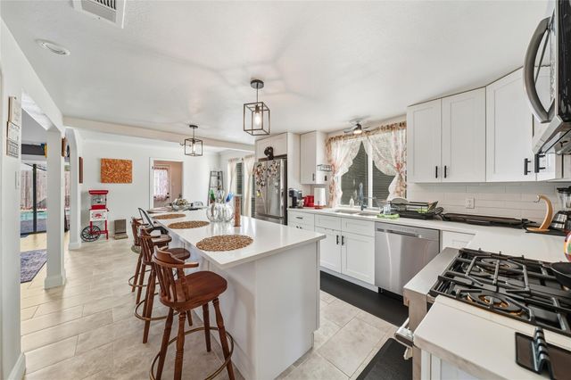 10711 Braes Forest Drive, Houston, TX 77071