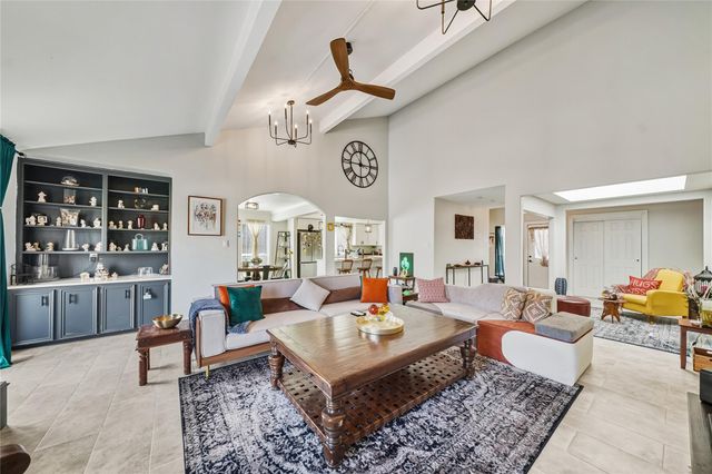 10711 Braes Forest Drive, Houston, TX 77071