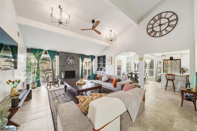 10711 Braes Forest Drive, Houston, TX 77071