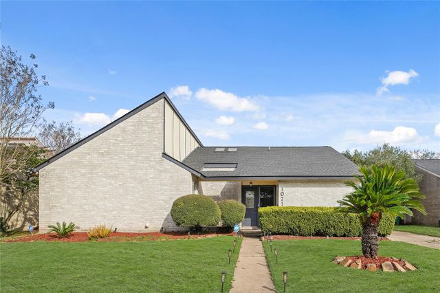 10711 Braes Forest Drive, Houston, TX 77071