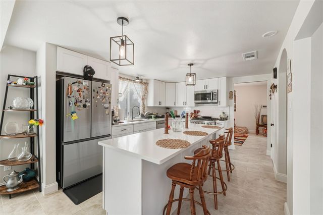 10711 Braes Forest Drive, Houston, TX 77071